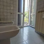 Tra Mare E Castello La Spezia