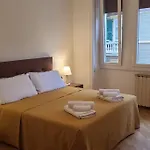 Tra Mare E Castello Apartment *