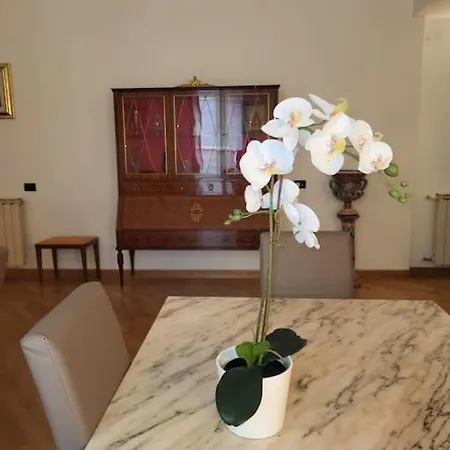 Tra Mare E Castello Διαμέρισμα *